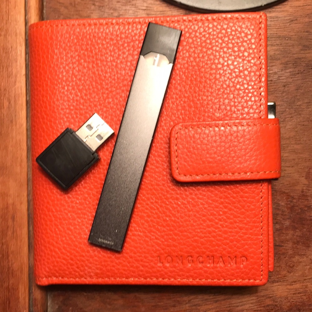 Longchamp wallet